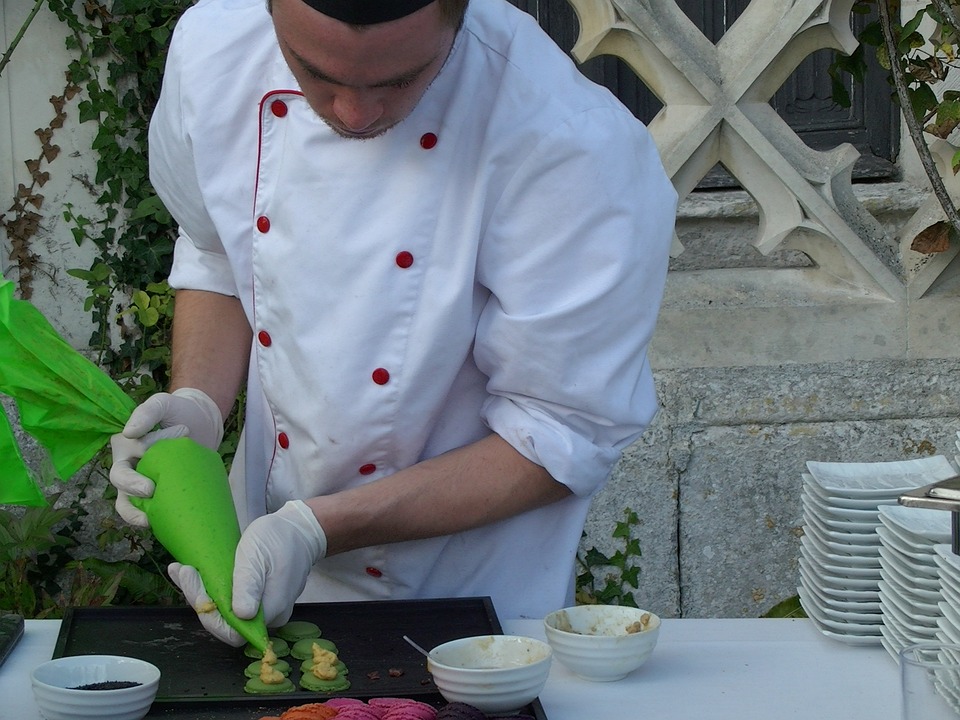 Cuisinier, adoptez des vêtements de cuisine élégants !